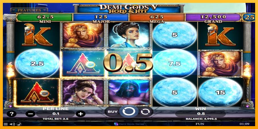 Demi Gods V Hold & Hit machine à sous pour de largent, image 3